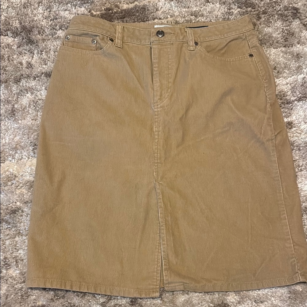🍍OLD NAVY CORDUROY FRONT SLIT SKIRT🍍SZ 8🍍length 23”🍍